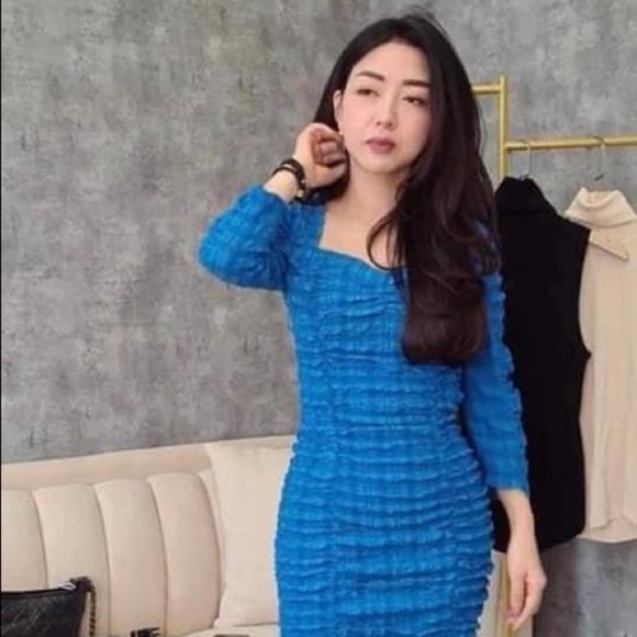 Zara Blue Textured Midi Dress - Picture 7 of 8